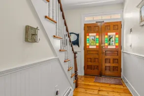 Coastal Victorian Home Walk to Downtown - Image 3