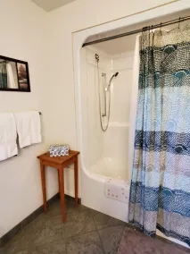 Bavarian Farm Schoolhouse Handicap accessible, Near Dreams Park & Cooperstown - Image 3