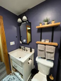 Cozy, spacious cabin. Great for fishing & snowmobiling! - Image 5