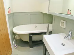 2 bedroom accommodation in Ponteland, Newcastle-upon-Tyne - Image 3