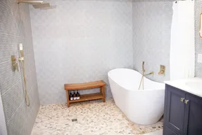 Glamping Yurt + Luxury Bath at Serenity Ridge - Image 3