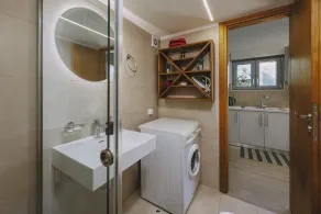 Mini Bella Gonia - Image 3