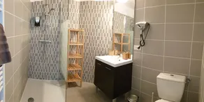 T3 50m2 + Terrasse 15m2 UPREGNABEL SEVISNING, 6 pers, wifi og parkering inkluderet, N ° '4 - Image 3