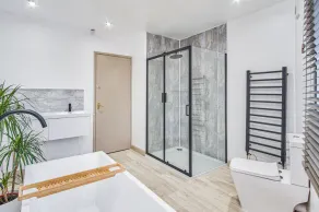 Insignia -  Townhouse that sleeps 6 guests in 3 zip and link bedrooms - Image 4