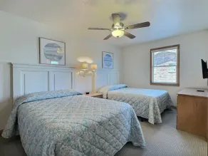 Storm Cottage- Short Walk to Beach- Community Pool & Spa - Image 5