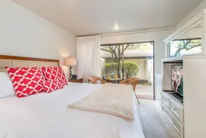 Signature Collection at The Napa Residences, Steps to Wineries, Limited Time Offer - Image 5