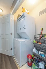 Where urban meets horses and bourbon , is exactly where you will find this adorable Lexington home in 40514. Sky Beauty is a 3 bedroom, 2 bathroom home features a fenced in backyard, updated kitchen, comfortable living room, Apple TV, and so much mor - Image 2