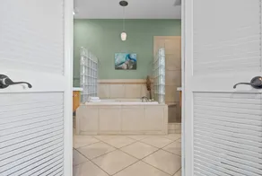Southern Peach East Beach House 3BD Private Pool Boat Dock - Image 5