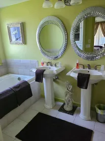 Relaxing Waterfront Cottage Near St Michaels, Maryland - Image 3