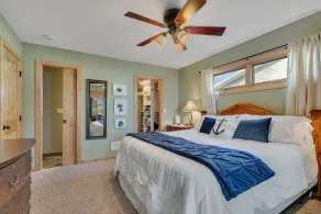 Cozy Lakeside Cabin w/ Fireplace & Great Views - Image 2