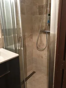\"La Demeure\" Mas au cœur du village de Crestet (Vaucluse)  avec piscine privée. - Image 3