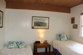 Familiehus med privat strand og fantastisk udsigt over bjergene - Image 5