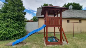 Apartamento de vacaciones en ubicación tranquila con piscina y parque infantil - Image 2