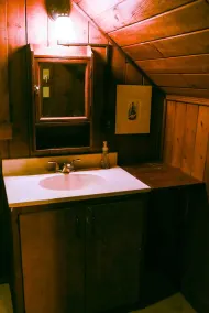 Hikers Retreat in the Linville Gorge Forest - Image 4