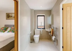 Roe Cottage - Disabled Adapted - 2 bed - hot tub - Image 2