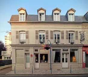 Hôtel de la Plage et des Falaises, Villers sur Mer - Image 5
