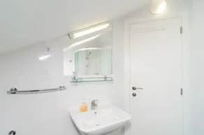 Cina Apartments - Image 5