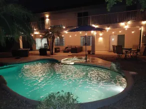 Ruhige Golfplatz-Suite mit privatem Schlafzimmer, Bad + beheiztem Pool & Spa. - Image 5