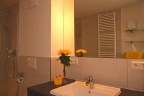 Luxurious apartment with sea view, only 70 m to the beach - Image 5