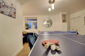 Southsea Common Luxury Apartment with Hot tub & Pool table - Image 2