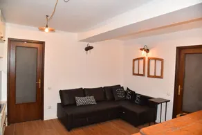 Modern condo in lovely Mountain Villa \"Apartamentul Ursilor\" near ski slope - Image 5