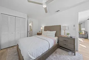 Historic PO Cottage Garden Suite Steps to Beach - Casual Lux Décor - Jensen's \"On the Gulf\" 6 - Image 4