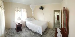 Rock Side Beach Villa - Image 4