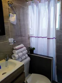 COMPLETE STUDIO APARTMENT - Image 4