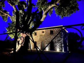 A wonderful new villa just 25 minutes from the Brunello di Montalcino vineyards - Image 5