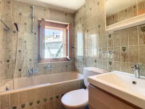 2 værelses lejlighed nær starten af skiliften Médran.<br><br>Sammensætning:<br><br>• Stue med sofa - Image 2