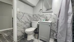 Cozy 2 Bedroom Luxury Basement Near Airport-NYC -Dream Mall -Prudential Center - Image 4