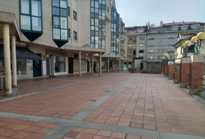 Piso con Terraza ,garaje y a 2 min de la Playa - Image 3