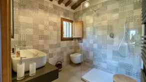 Cortile del Pozzo er en smuk familie hjemme sove 8 med privat have. - Image 3