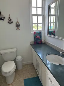 Luxury Beachfront Ap - Image 4