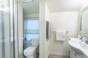 NEU - gerade renoviert mit neuem übergroßen privaten Pool in der Innenstadt von New Buffalo! - Image 4