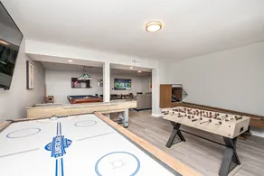 Paradise Hilltop Escape: GameRoom/PoolSlide/Pool/EVCharger/Volleyball/Basketball - Image 4