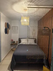 apartment 5 minutes from airport - Image 4