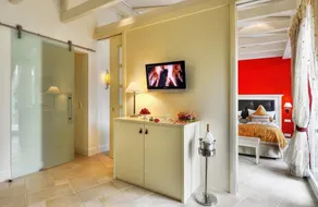 Juniorsuite mit kombiniertem Wohn-/Schlafbereich, Dusche und WC - Image 3