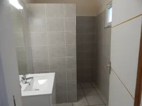 Cheap apartment with terrace 15 km from the sea  - Image 3