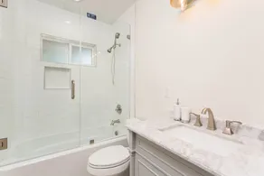 Luxury, Completely Remodeled Home W/ Pool - 4BR / 3bath - Image 2