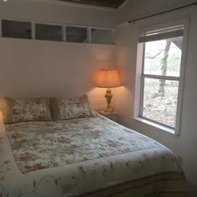 Little Cottage in the Woods - Image 3