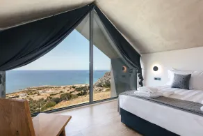 Superb sea views, walking distance to the beach and Paleochora - Image 3