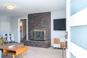 New One Bedroom B&B Walking Distance to Downtown Dundee! - Image 3