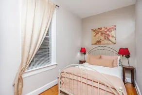 Lakeview / LincolnPark 2BR / 1BA Aktualisiertes Vintage Apartment WINTER RATE SPECIAL - Image 4