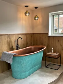 6 Weaver's Cottage - a luxurious retreat - Image 2