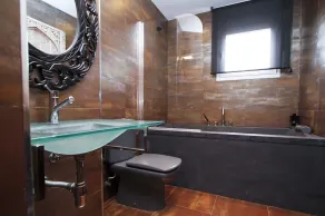 Terraced House with Private Pool - Image 3