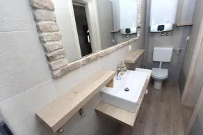 MIDEA 2 Studio with Terrace 3 - Image 3