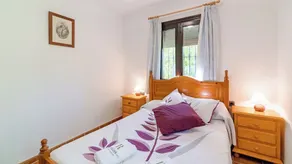 Casa di campagna alla periferia della città di Igualeja - Image 3