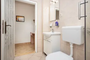 Apartment Bogomir - 80m from beach - Image 3