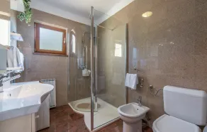 Two-Bedroom Apartment Antonela I - Image 2
